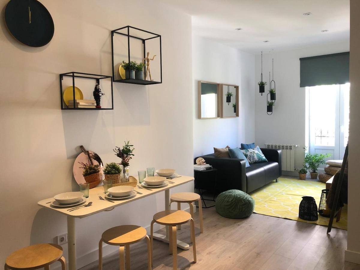 Encantador Apartamento Atocha Мадрид Екстериор снимка