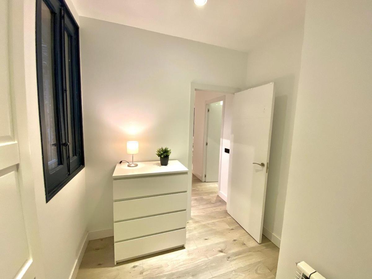 Encantador Apartamento Atocha Мадрид Екстериор снимка