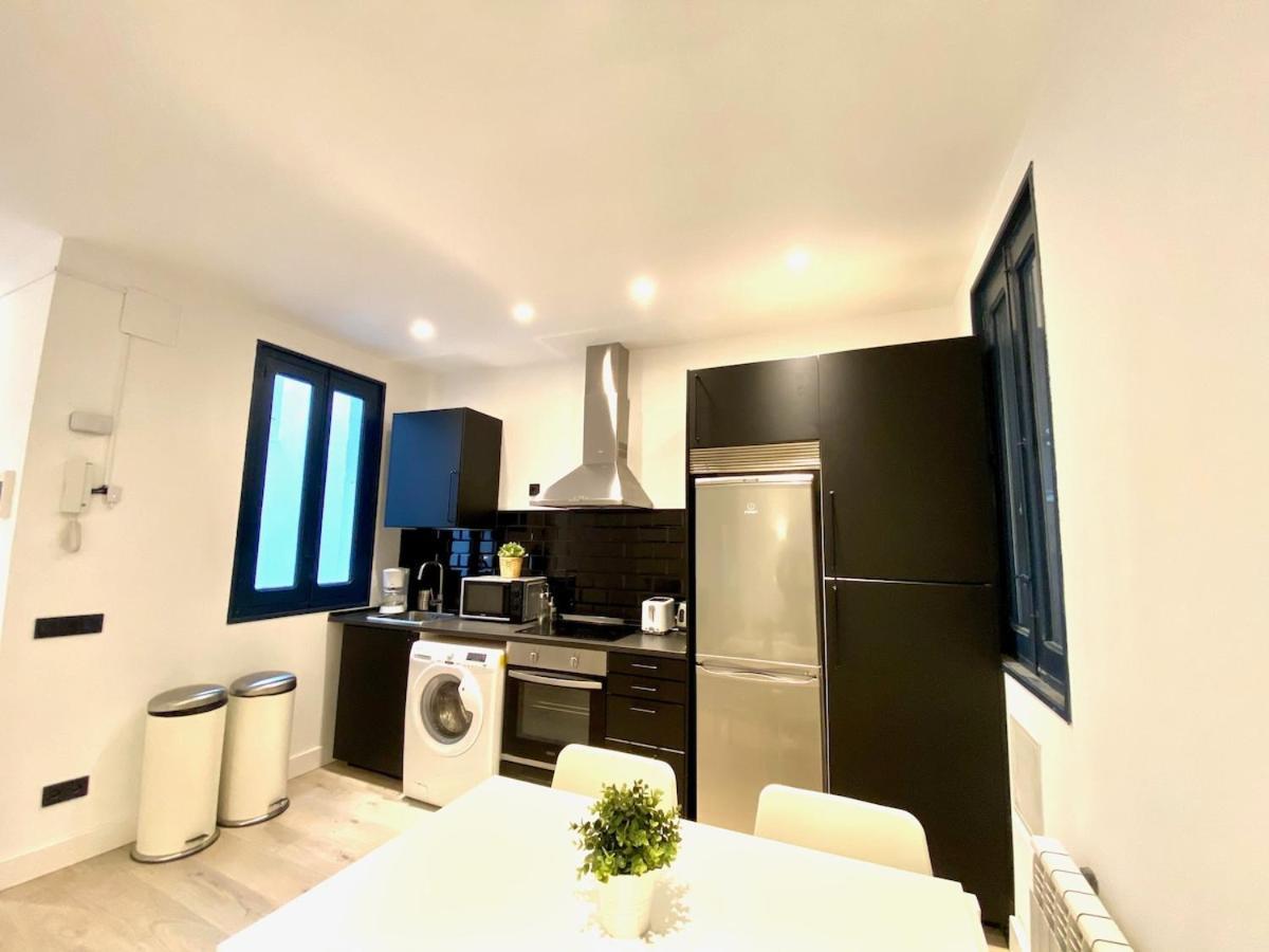 Encantador Apartamento Atocha Мадрид Екстериор снимка