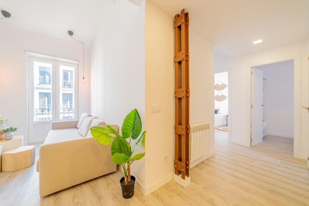 Encantador Apartamento Atocha Мадрид Екстериор снимка