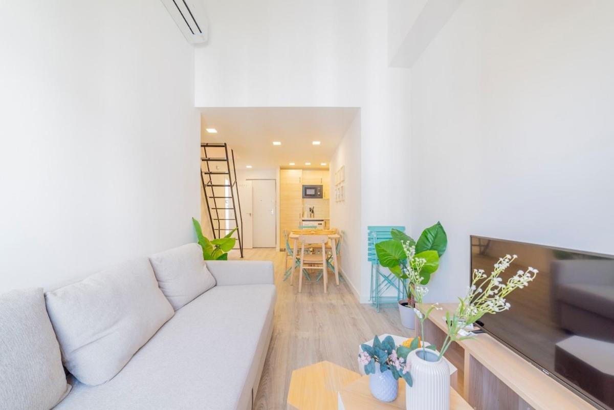 Encantador Apartamento Atocha Мадрид Екстериор снимка