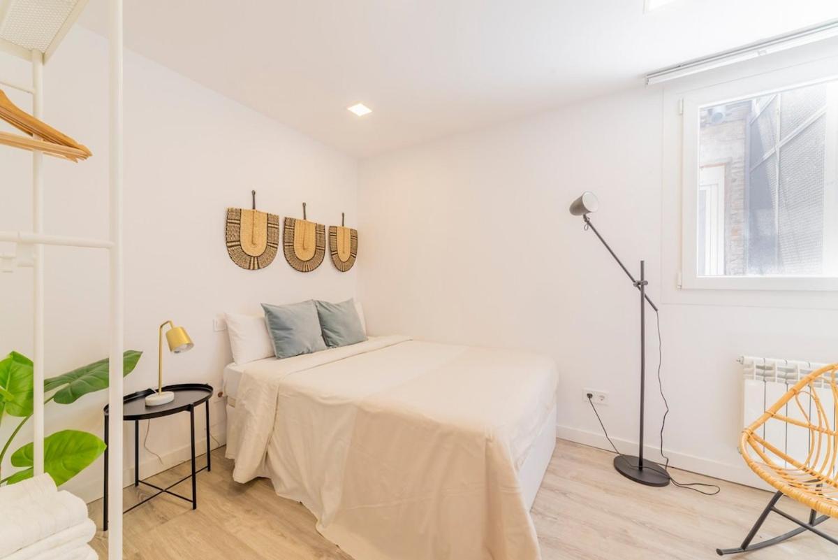 Encantador Apartamento Atocha Мадрид Екстериор снимка