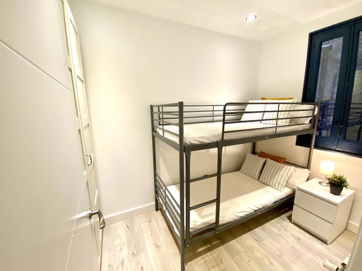Encantador Apartamento Atocha Мадрид Екстериор снимка