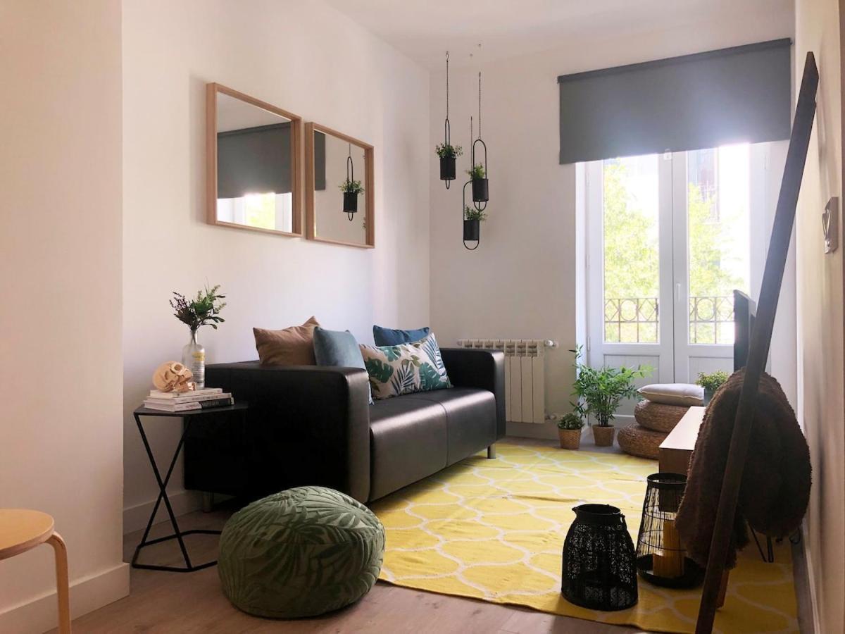 Encantador Apartamento Atocha Мадрид Екстериор снимка